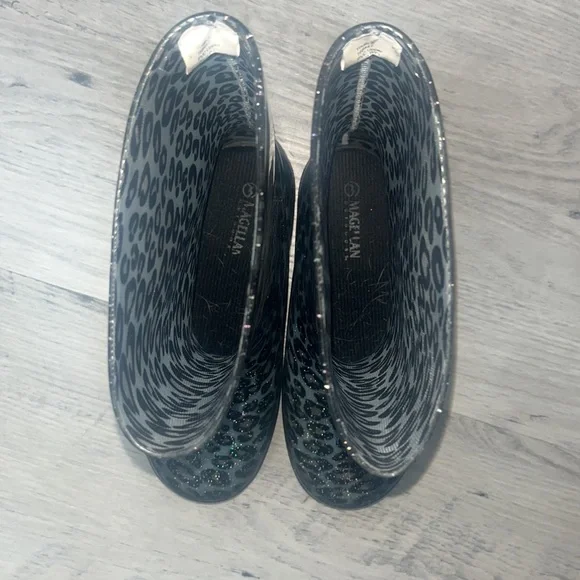 Magellan Leopard Rain Boots - Picture 2 of 4